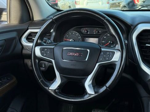 Used 2019 GMC Acadia SLE image 7