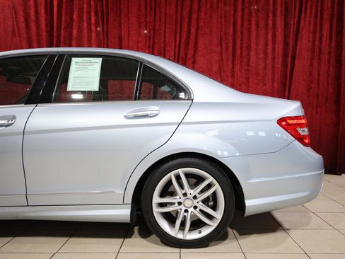 Used 2014 Mercedes-Benz C 250 Sedan image 6