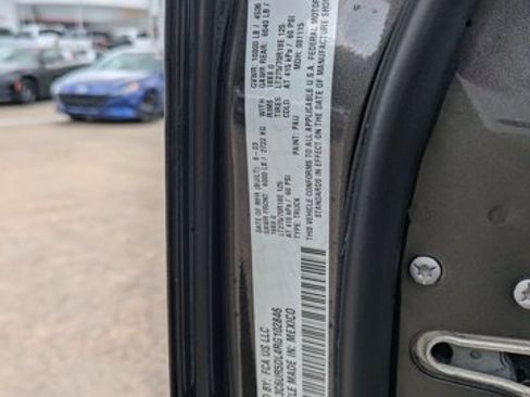 Used 2024 RAM 2500 Lone Star w/ Sport Appearance Package image 21