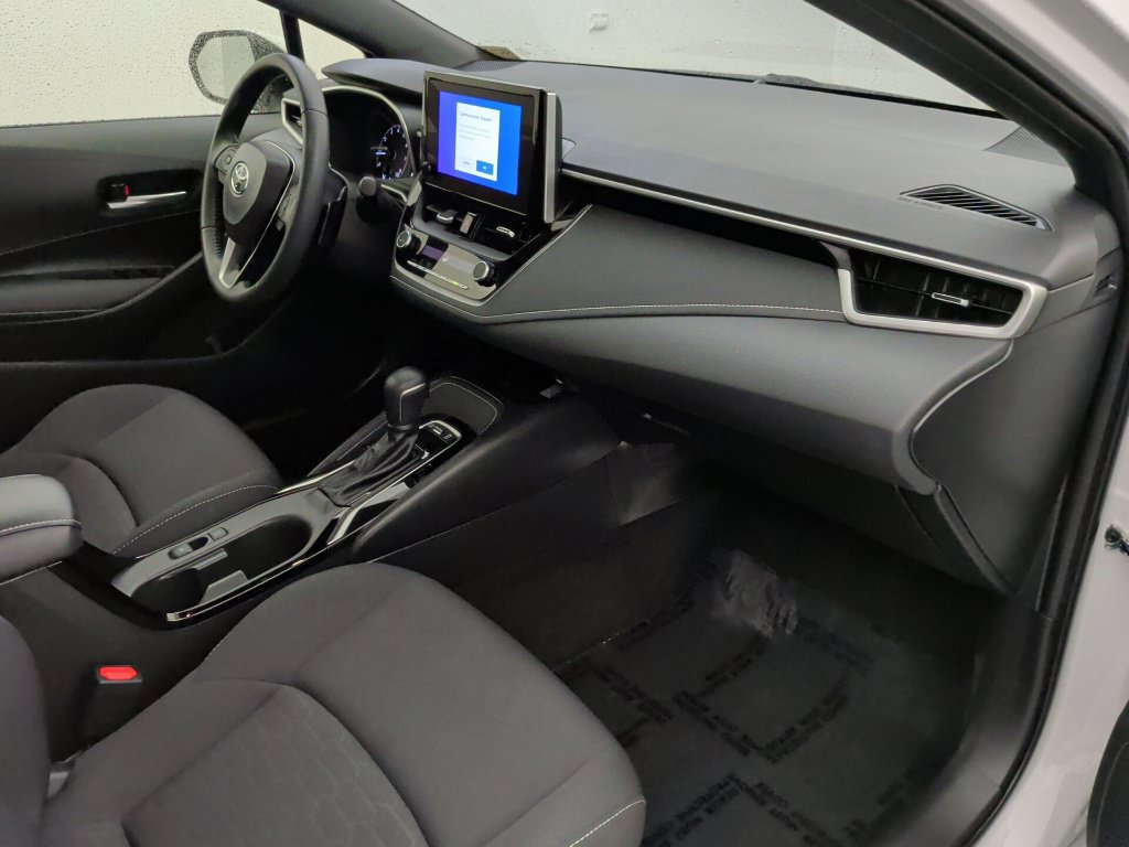 Used 2024 Toyota Corolla SE w/ SE Package FWD image 15