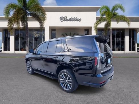 Certified 2022 Cadillac Escalade Sport RWD image 11