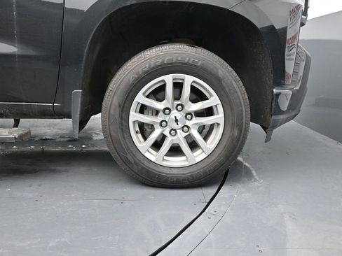 Used 2021 Chevrolet Silverado 1500 RST image 11