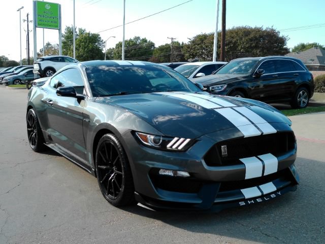 Used 2016 Ford Mustang Shelby GT350 w/ Technology Package RWD image 4