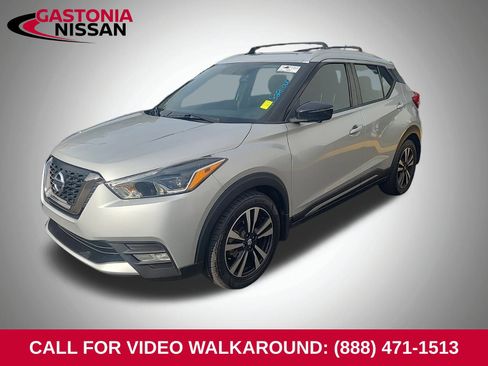 Used 2019 Nissan Kicks SR w/ Interior Electronics Package image 1