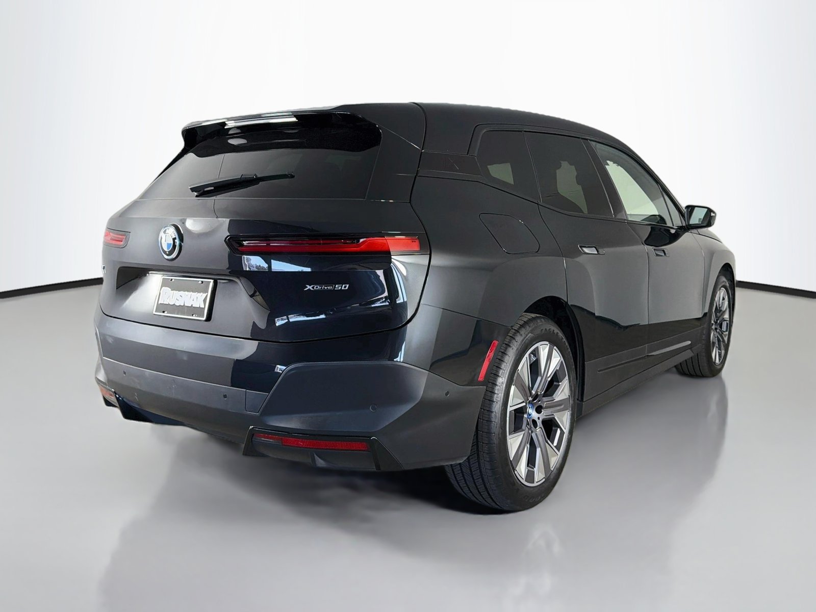 Certified 2024 BMW iX xDrive50 AWD/4WD image 7