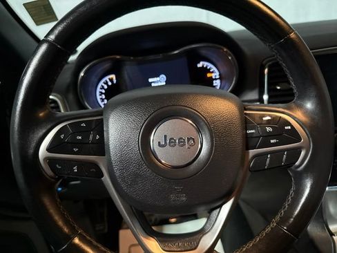Used 2019 Jeep Grand Cherokee Limited AWD/4WD image 19