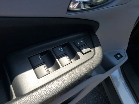 Used 2018 Honda Ridgeline RTL-E image 17