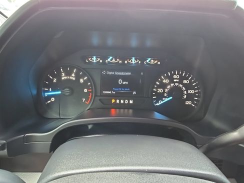 Used 2019 Ford F150 XL w/ Equipment Group 101A Mid AWD/4WD image 24
