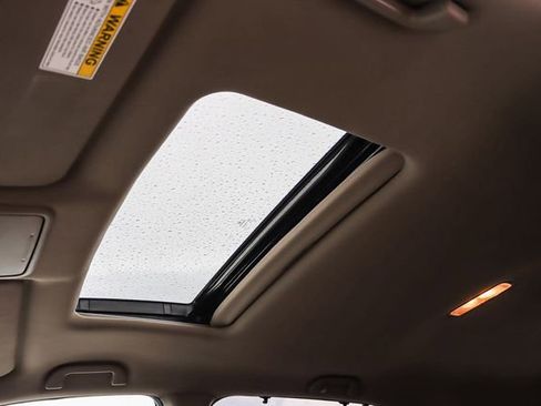 Certified 2022 Honda Pilot Special Edition image 30