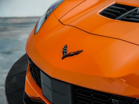 Used 2019 Chevrolet Corvette Z06 RWD image 38