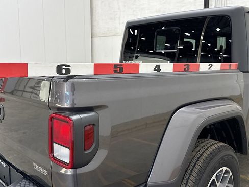 New 2026 Jeep Gladiator Sport image 45