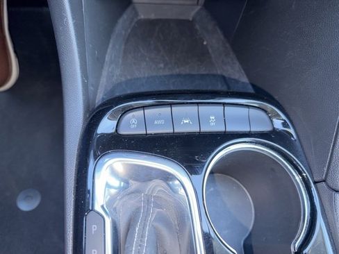 Used 2025 Buick Encore GX Preferred image 44