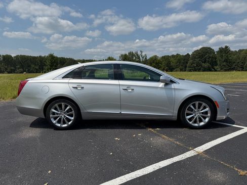 Used 2014 Cadillac XTS Premium FWD image 5