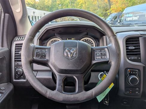 Used 2018 RAM 1500 Express w/ Express Value Package image 12