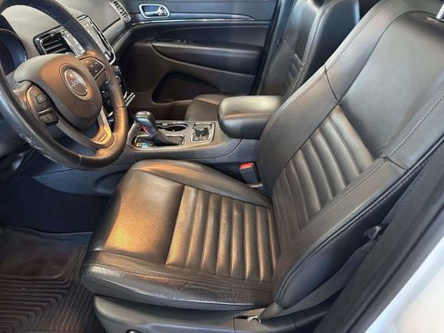 Used 2020 Jeep Grand Cherokee Limited X image 21