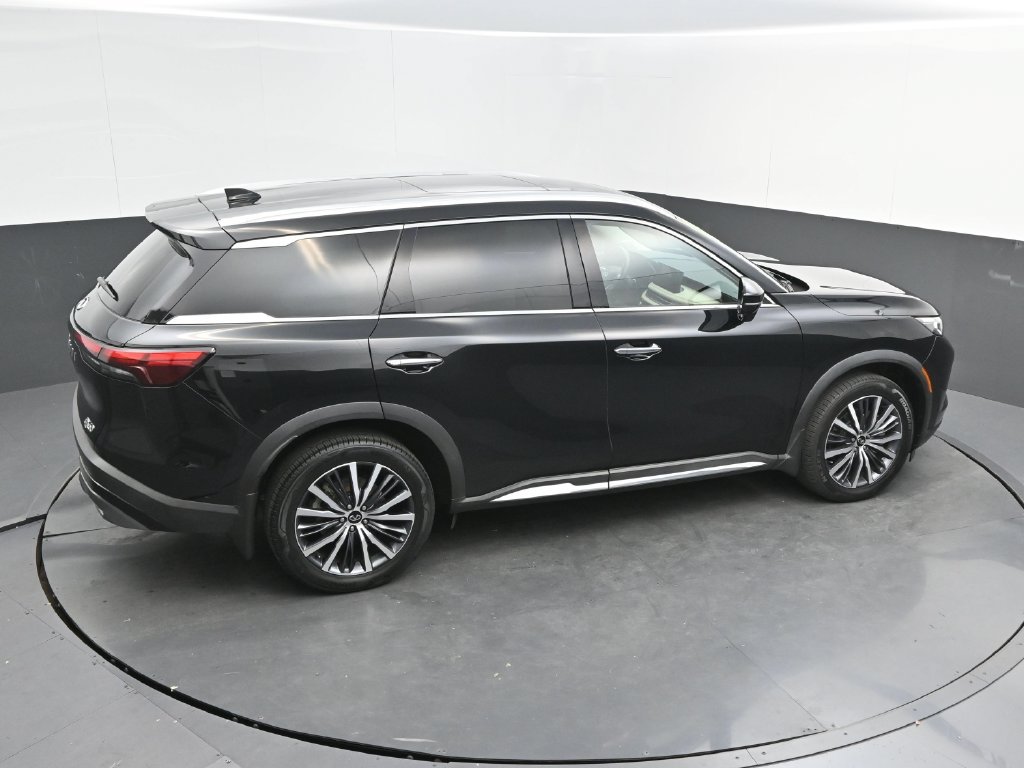 Used 2023 INFINITI QX60 Sensory AWD/4WD image 29