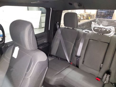 New 2026 RAM 3500 Big Horn AWD/4WD image 12