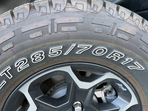 Used 2021 Jeep Wrangler Unlimited Rubicon 4xe w/ Steel Bumper Group image 25