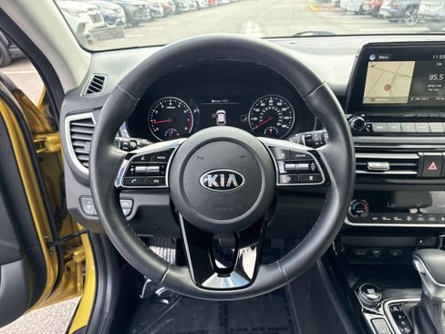 Used 2021 Kia Seltos SX AWD/4WD image 16
