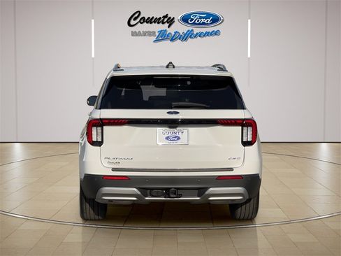 New 2026 Ford Explorer Platinum w/ LUX Leather Package image 11