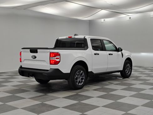 New 2025 Ford Maverick XLT w/ Equipment Group 302A AWD/4WD image 10