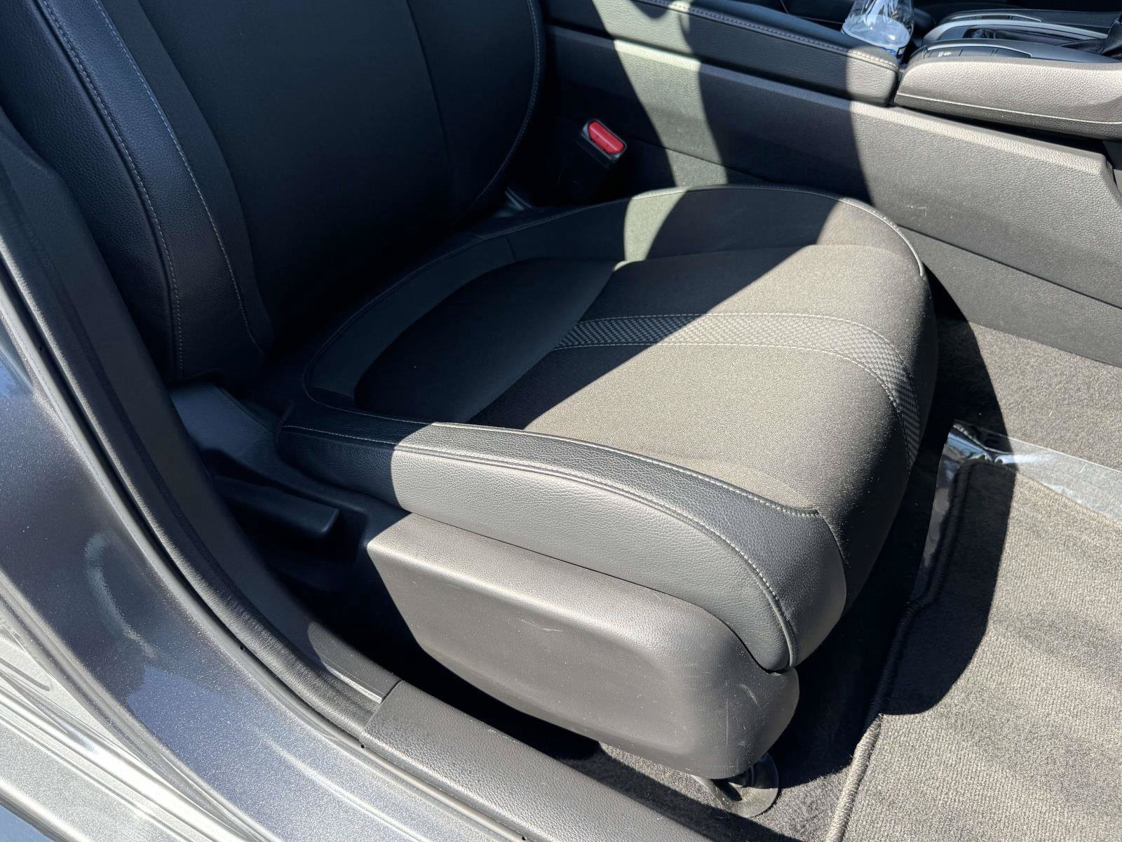 Used 2020 Honda Civic Sport image 19