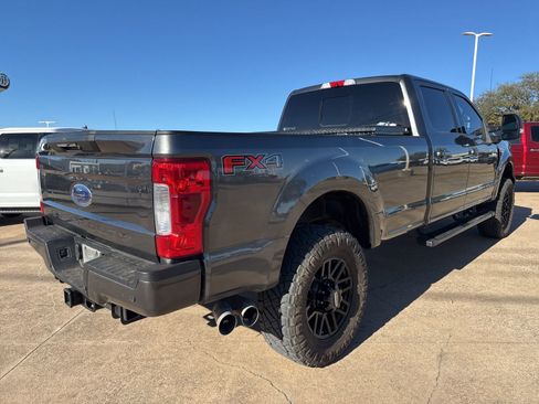 Used 2019 Ford F350 Lariat w/ Lariat Ultimate Package image 7