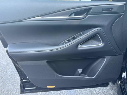 Used 2025 INFINITI QX60 Luxe w/ Cargo Package FWD image 10
