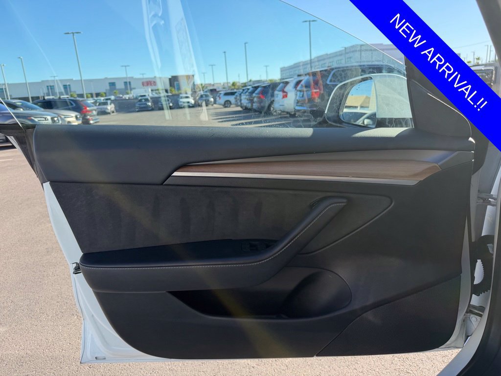 Used 2023 Tesla Model 3 Standard Range RWD image 13