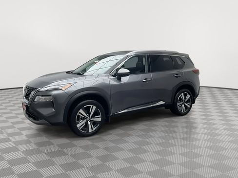 Used 2021 Nissan Rogue SL image 34