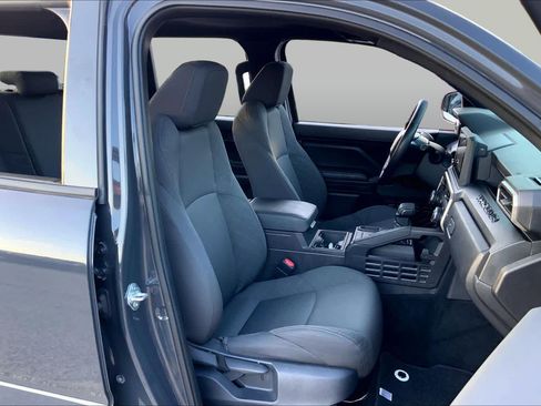 Used 2025 Toyota Tacoma SR RWD image 9