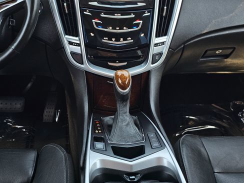 Used 2014 Cadillac SRX Performance w/ Driver Awareness Package FWD image 24
