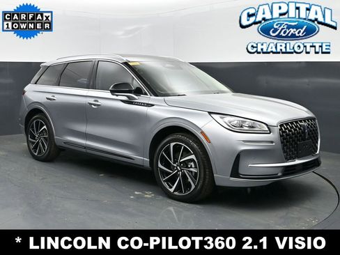 Used 2024 Lincoln Corsair Grand Touring w/ Equipment Group 301A AWD/4WD image 4