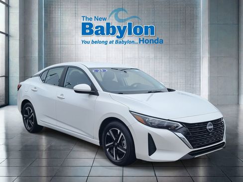 Used 2025 Nissan Sentra SV w/ All-Weather Package image 6