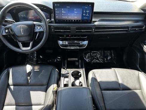 Certified 2024 Lincoln Corsair AWD w/ Equipment Group 101A image 15