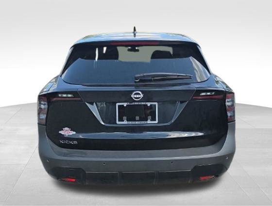 Used 2025 Nissan Kicks SV FWD image 5