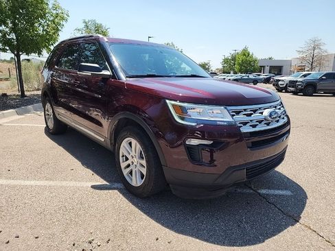 Used 2019 Ford Explorer XLT w/ Equipment Group 201A AWD/4WD image 4