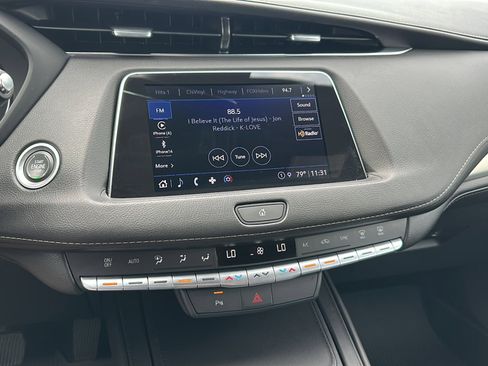 Used 2022 Cadillac XT4 Premium Luxury w/ Safety Alert Package image 31