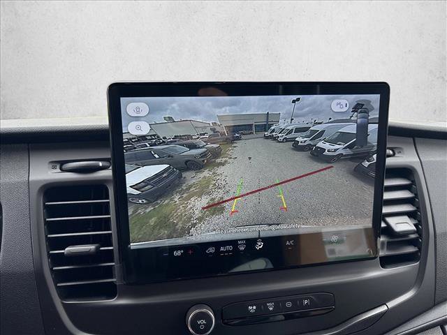 New 2026 Ford Transit 250 148 Medium Roof RWD image 17