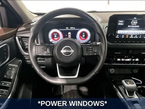 Used 2023 Nissan Rogue Platinum AWD/4WD image 11