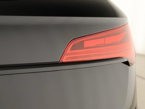 Certified 2022 Audi SQ5 Prestige w/ Prestige Package AWD/4WD image 30