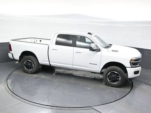 Used 2025 RAM 2500 Laramie image 36