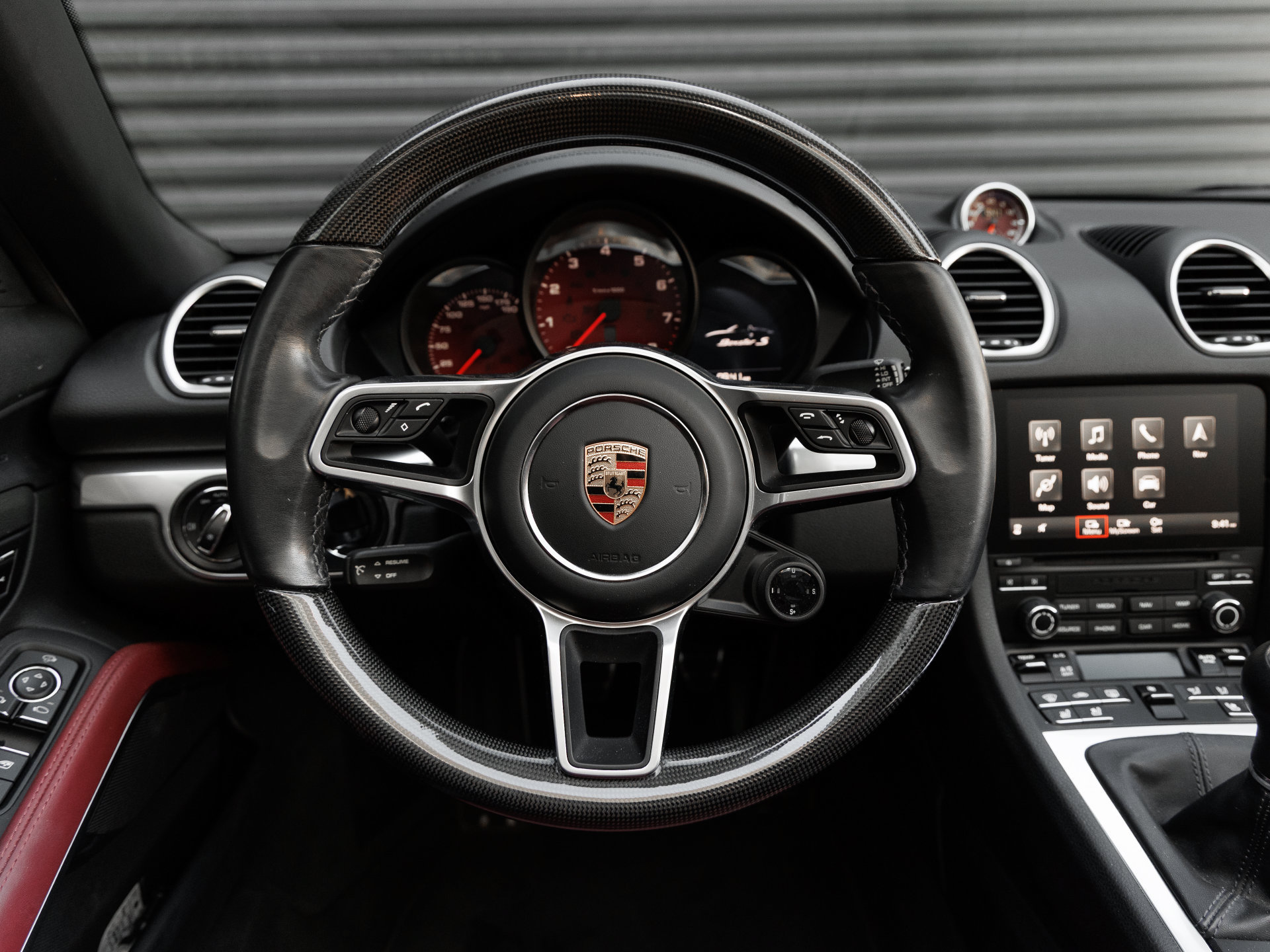 Certified 2025 Porsche 718 Boxster S RWD image 21