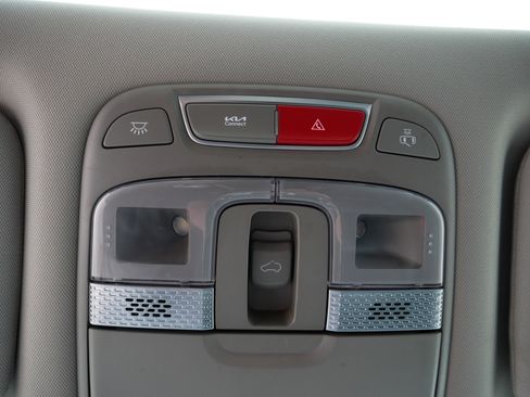 Certified 2024 Kia Telluride EX w/ EX Captain's Chair Package image 34