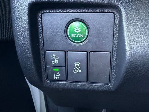 Used 2021 Honda HR-V EX image 34