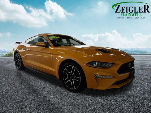 Used 2022 Ford Mustang GT Premium RWD image 7