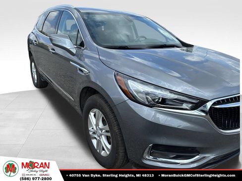 Used 2019 Buick Enclave Essence AWD/4WD image 3
