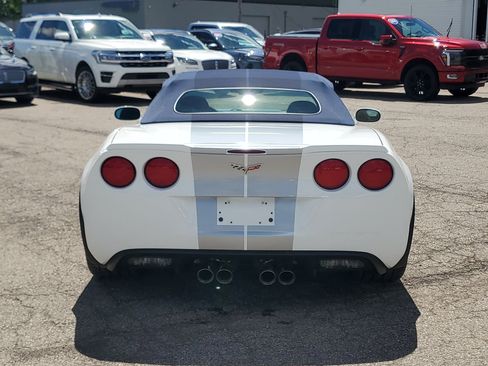 Used 2013 Chevrolet Corvette Grand Sport w/ 4LT Preferred Equipment Group RWD image 5