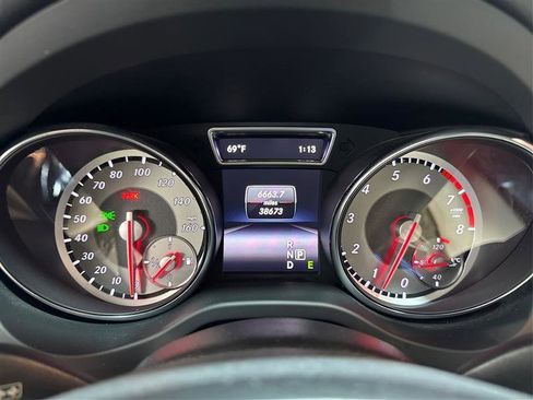 Used 2015 Mercedes-Benz CLA 250 4MATIC image 15