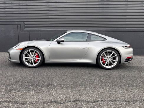 Certified 2024 Porsche 911 Carrera 4S image 7